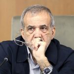 پزشکیان: اگر کسی با ما مخالف بود، لزوما به معنای آن نیست که دشمن ماست / نباید مردم را به خودی و غیرخودی تقسیم کنیم/ حق نداریم نظر خود را به زور به دیگران تحمیل کنیم