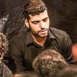 ببینید / عزاداری مهدی طارمی در شب تاسوعای حسینی در بوشهر
