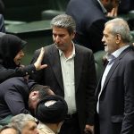 انتقاد ۲۴ نماینده نزدیک به پایداری از مصاحبه پزشکیان با تاکر کارلسون: باید در حمایت از فتوای مراجع [درباره ترامپ]، موضع قاطع می گرفتید / اینکه گفتید «مرگ بر امریکا، مرگ بر مسئولان آمریکا نیست» با مواضع امام و رهبری در تناقض است
