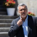 وزیر بهداشت وارد یزد شد